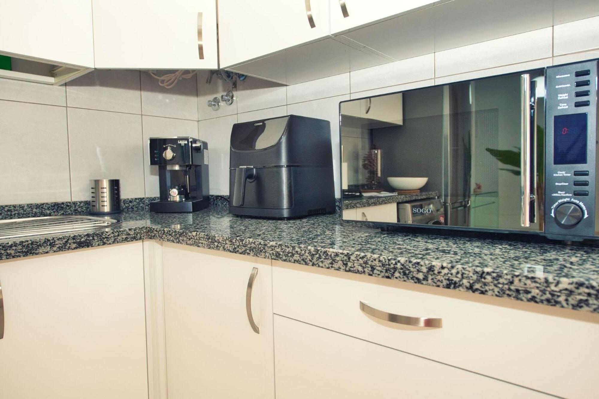 Apartament Ocean View Perfect Sunset Apartment, 4 137m2, Wifi & Bbq