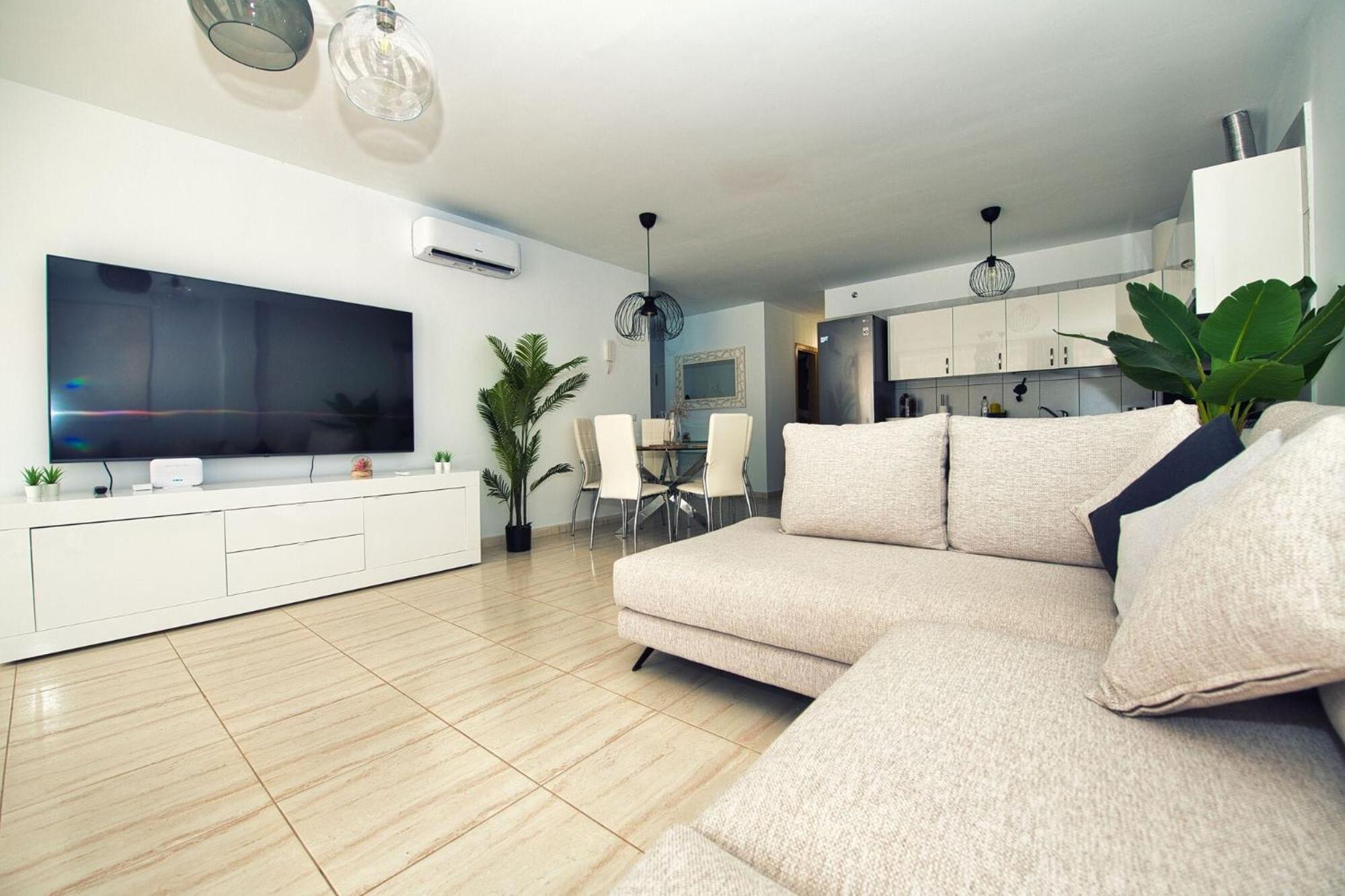 Ocean View Perfect Sunset Apartment, 4 137m2, Wifi & Bbq Apartament San Miguel de Abona