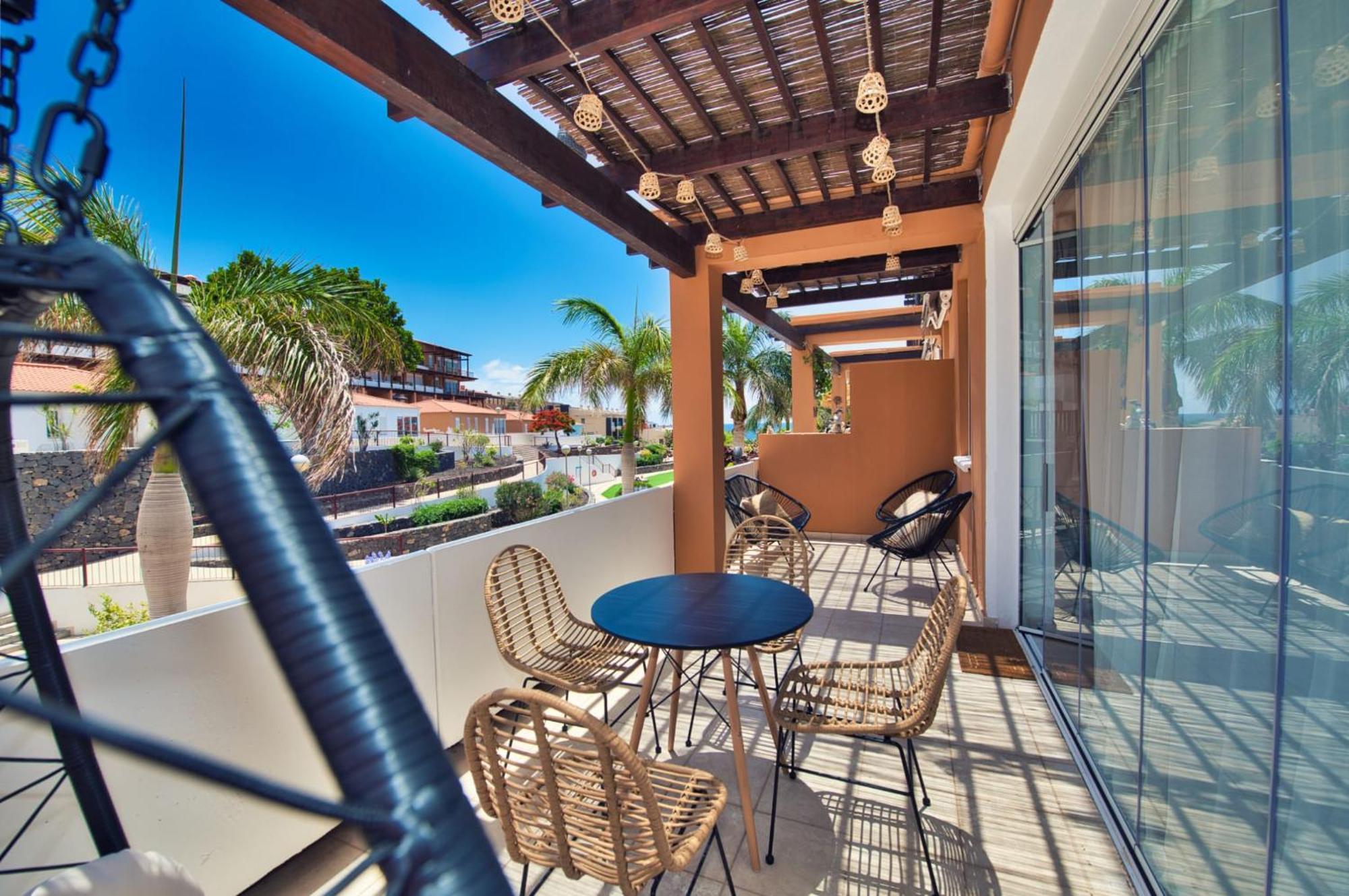 Apartament Ocean View Perfect Sunset Apartment, 4 137m2, Wifi & Bbq