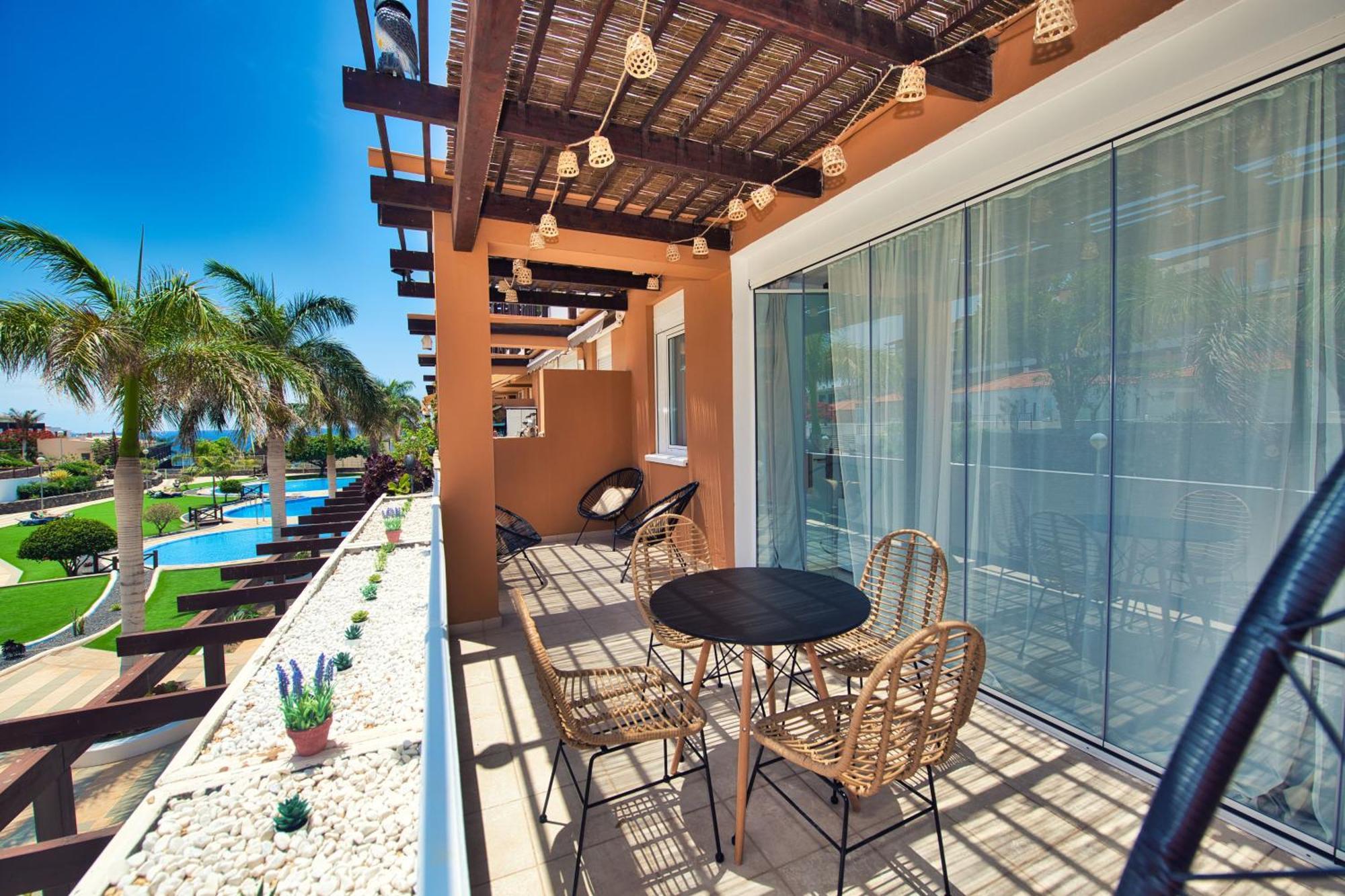 Apartament Ocean View Perfect Sunset Apartment, 4 137m2, Wifi & Bbq *