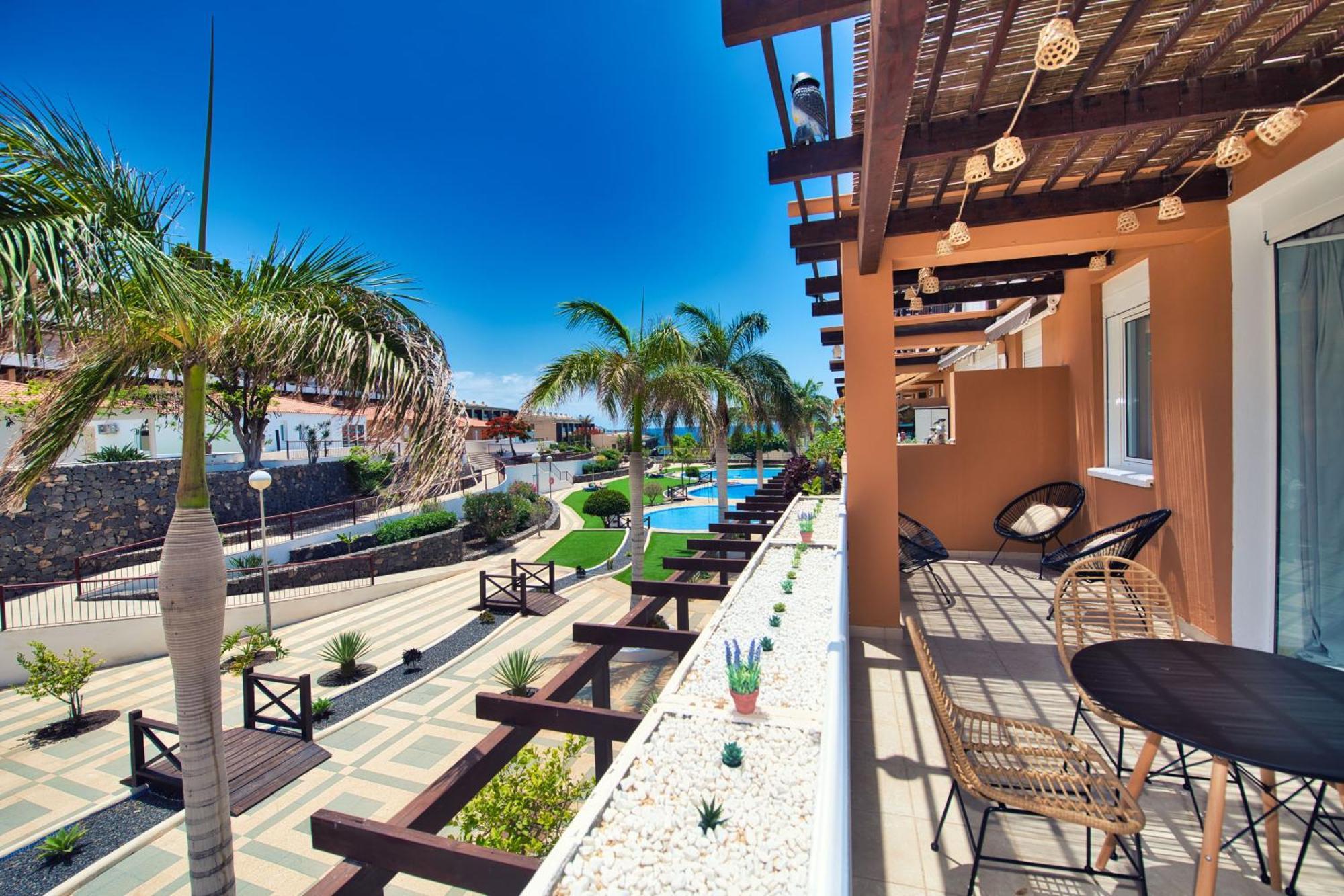 Ocean View Perfect Sunset Apartment, 4 137m2, Wifi & Bbq Apartament *